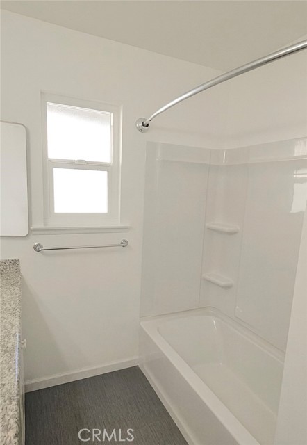 Detail Gallery Image 14 of 18 For 12431 Avocado Ave, Chino,  CA 91710 - 4 Beds | 2/1 Baths