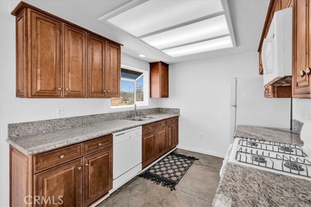Detail Gallery Image 16 of 55 For 130 Delgada Ave, Yucca Valley,  CA 92284 - 3 Beds | 2 Baths