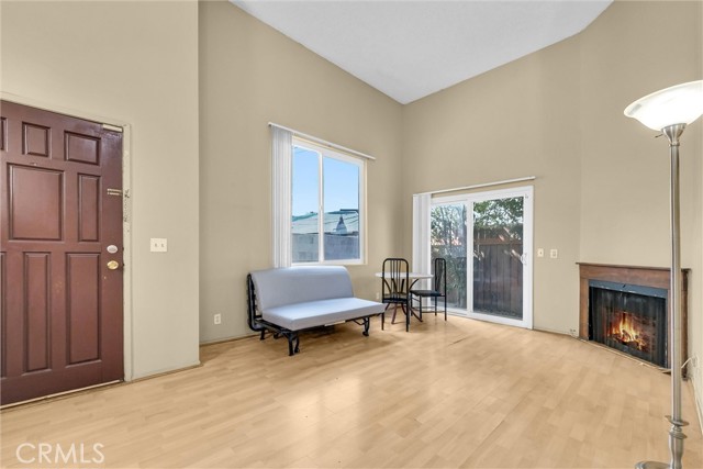 Detail Gallery Image 6 of 30 For 11216 Lower Azusa Rd #C,  El Monte,  CA 91731 - 2 Beds | 2/1 Baths