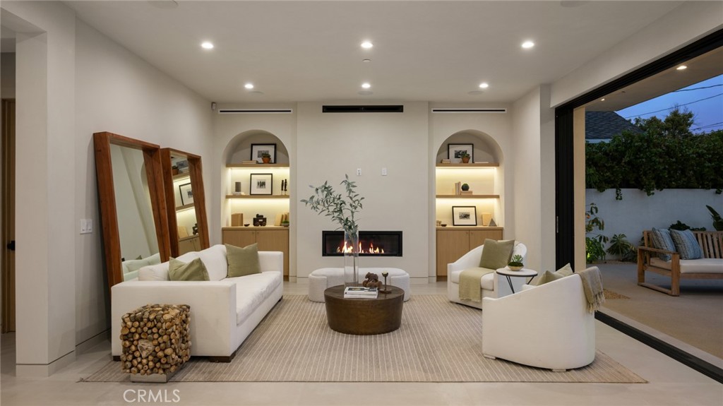 4320 Teesdale AvenueStudio City img 1
