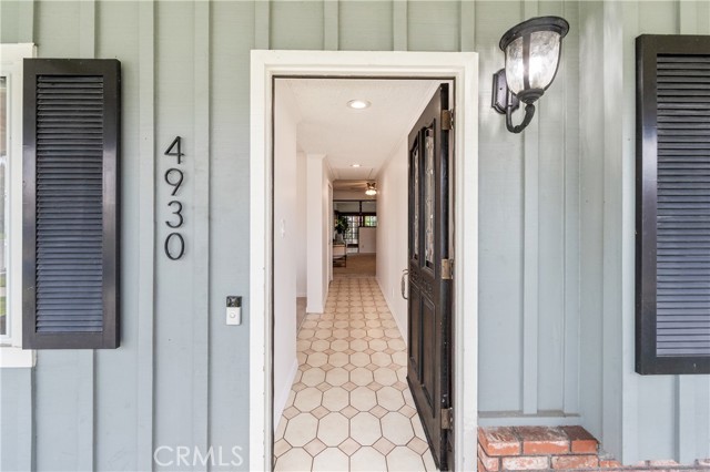 Detail Gallery Image 3 of 34 For 4930 Mamie, Lakewood,  CA 90713 - 3 Beds | 2 Baths