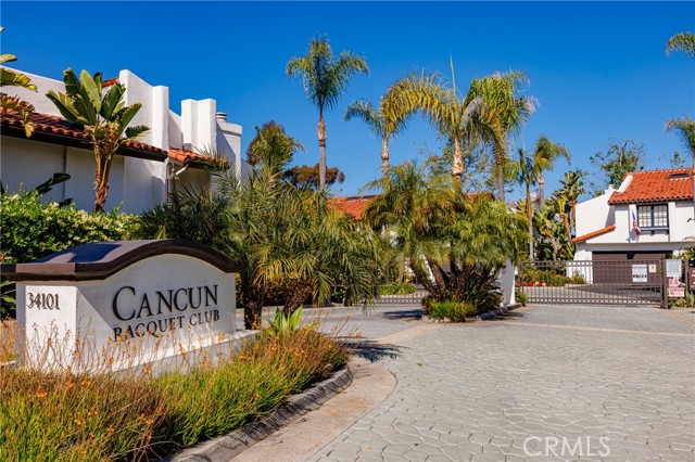 34101 Via California, San Juan Capistrano CA: https://media.crmls.org/medias/caff2295-e1ff-4ba5-9f76-4a05a77e53d1.jpg