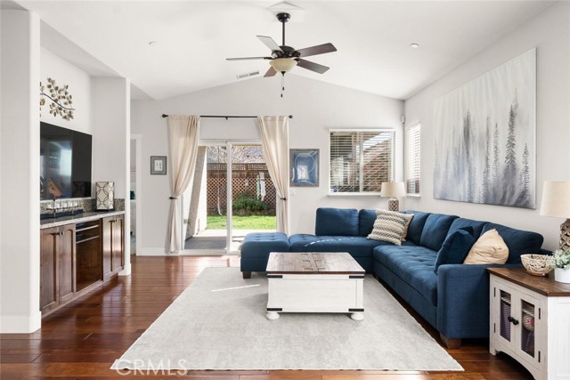 Detail Gallery Image 8 of 31 For 2840 Swallowtail Way, Chico,  CA 95973 - 3 Beds | 2 Baths