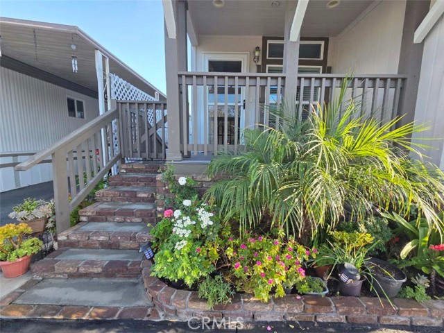 Detail Gallery Image 2 of 27 For 10745 Victoria Ave #9,  Whittier,  CA 90604 - 2 Beds | 2 Baths