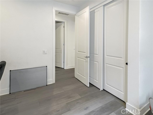 Detail Gallery Image 26 of 43 For 20725 W Liana Ct, Porter Ranch,  CA 91326 - 5 Beds | 5/1 Baths