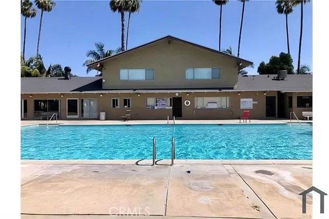 Detail Gallery Image 8 of 12 For 12916 Bloomfield, Norwalk,  CA 90650 - 5 Beds | 2 Baths