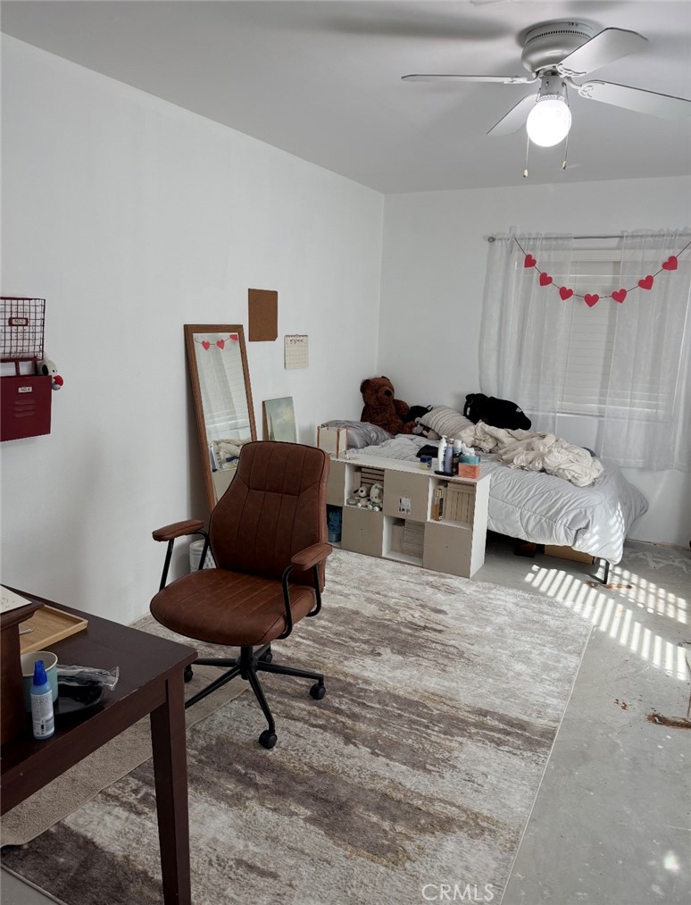 https://media.crmls.org/medias/cb0345ce-1ed5-4030-941b-449aea1b3aab.jpg?preset=X-Large