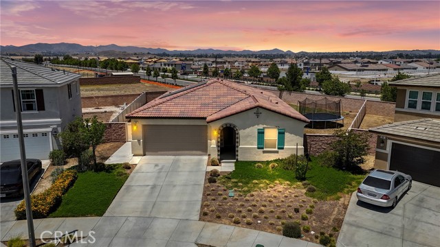 402 Appleton Way, Perris CA: https://media.crmls.org/medias/cb03ed03-acf5-449d-951a-4c37b9e932ce.jpg