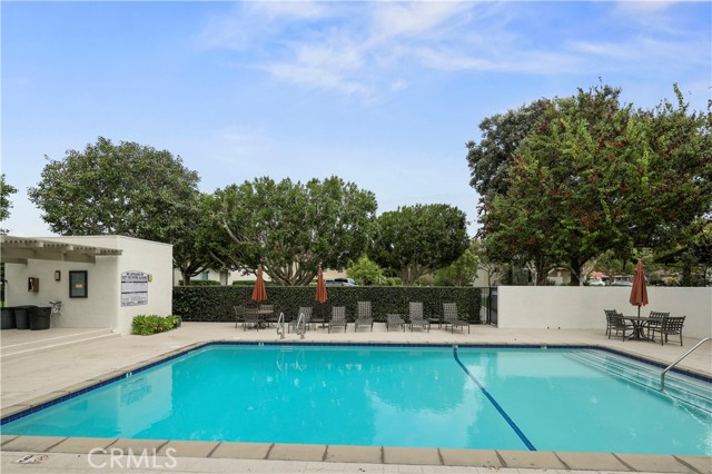 Detail Gallery Image 23 of 27 For 2220 Fiesta, Newport Beach,  CA 92660 - 3 Beds | 2 Baths