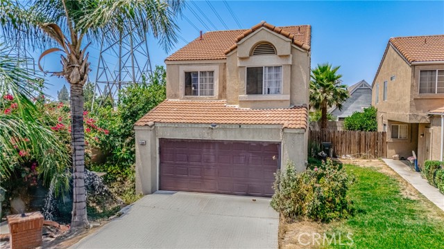 11394 Aqua Court, Fontana CA: https://media.crmls.org/medias/cb043e63-08d2-4400-b567-ec49bfd1825d.jpg