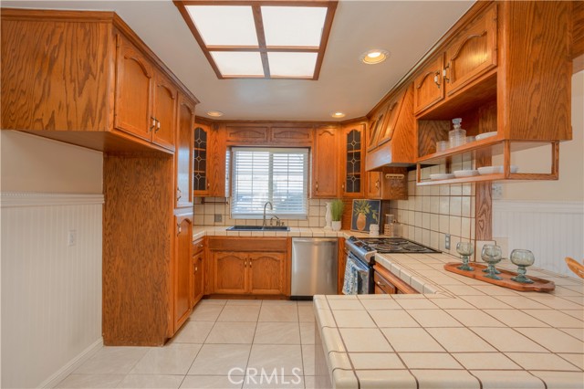 Detail Gallery Image 8 of 28 For 544 Seminole Dr, Merced,  CA 95340 - 4 Beds | 2 Baths