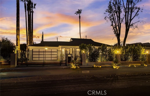 Detail Gallery Image 16 of 72 For 8161 Encino Ave, Northridge,  CA 91325 - 4 Beds | 3 Baths