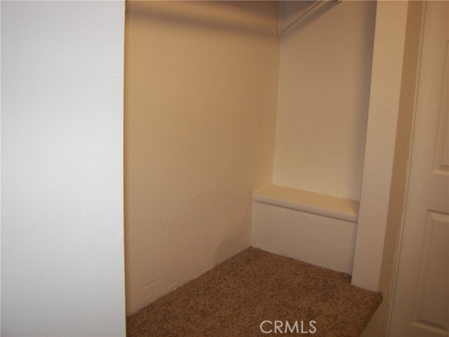 24798 Bernard Drive, Crestline CA: https://media.crmls.org/medias/cb04e8bc-54b3-499a-9223-a062cb217f75.jpg