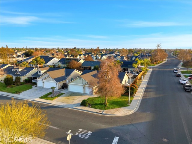 Detail Gallery Image 9 of 57 For 1095 W Saffron, Hanford,  CA 93230 - 4 Beds | 2 Baths