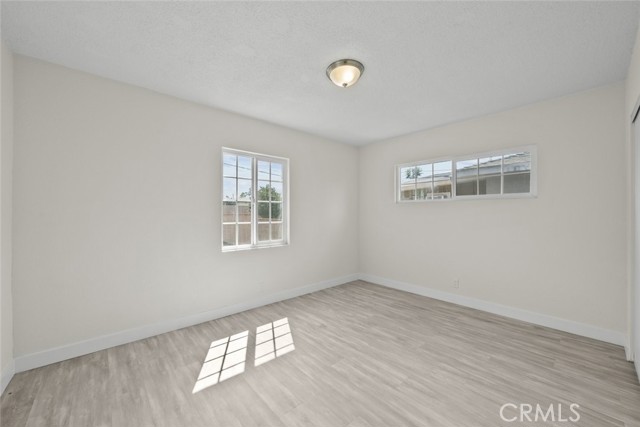5040 N Lyman Avenue, Covina CA: https://media.crmls.org/medias/cb0532f5-004e-4bad-8d4d-625bb30e676a.jpg