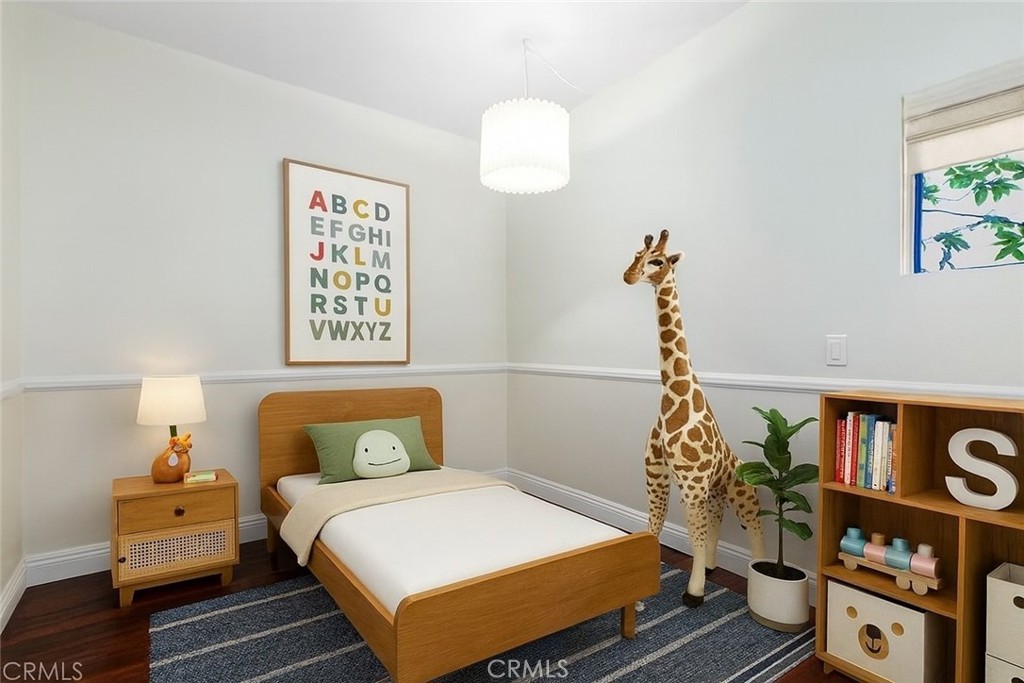 https://media.crmls.org/medias/cb053757-e763-48ed-9d26-193268f53748.jpg?preset=X-Large