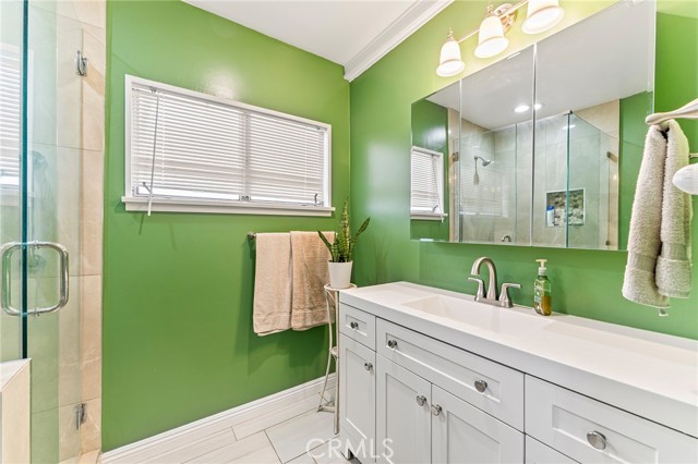 Detail Gallery Image 5 of 34 For 2042 Rome, Los Angeles,  CA 90065 - 3 Beds | 2/1 Baths