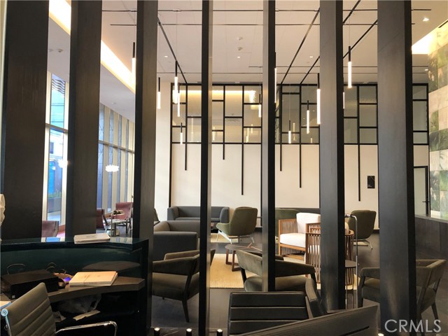 Front Image Thumbnail for CRWS25278088