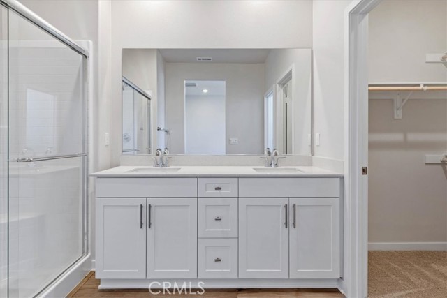 Detail Gallery Image 4 of 9 For 9815 Crossbay Loop #1004,  Jurupa Valley,  CA 92509 - 2 Beds | 2/1 Baths