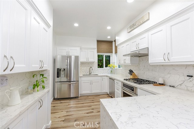 30030 Grandifloras Road, Canyon Country CA: https://media.crmls.org/medias/cb06a9b1-f2e4-4f28-8c96-42ebf76bdb27.jpg