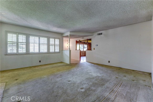 Detail Gallery Image 8 of 33 For 1100 S 9th Ave, Arcadia,  CA 91006 - 3 Beds | 2 Baths