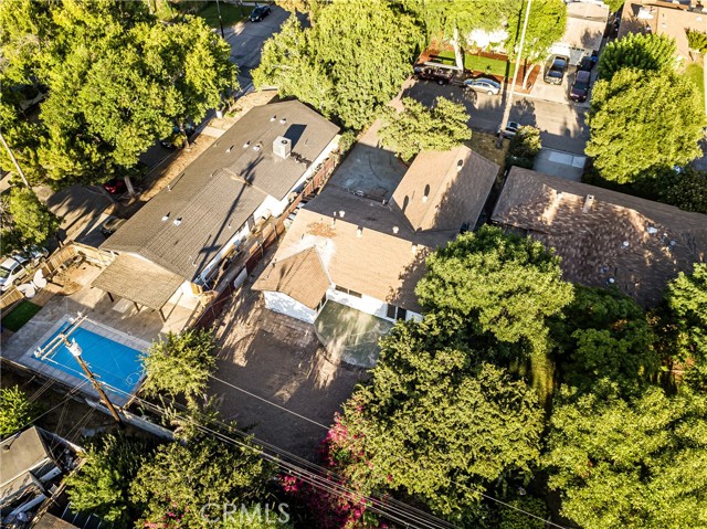 2983 N Alameda Avenue, San Bernardino CA: https://media.crmls.org/medias/cb08ad99-63ef-4d0d-95a6-268d12751acc.jpg