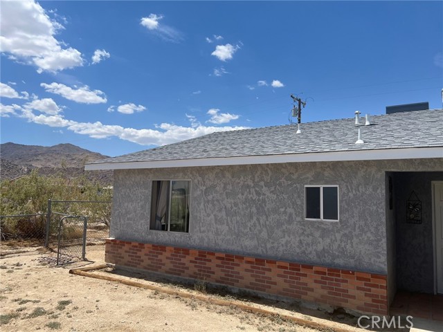 Detail Gallery Image 3 of 29 For 6614 Mojave Ave, Twentynine Palms,  CA 92277 - 4 Beds | 2 Baths