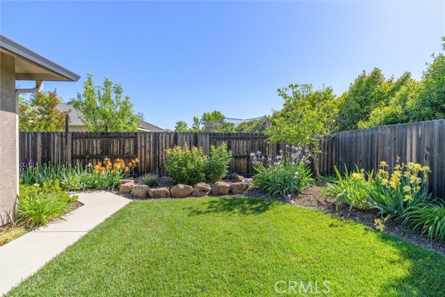 Detail Gallery Image 37 of 42 For 307 Gooselake Cir, Chico,  CA 95973 - 3 Beds | 2 Baths