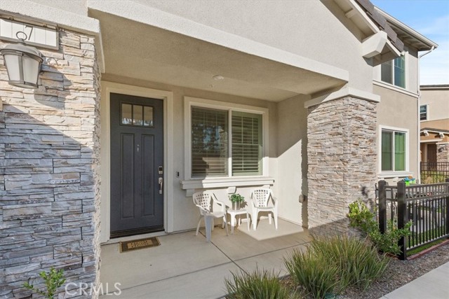 Detail Gallery Image 2 of 17 For 16621 Wyndham Ln #7,  Fontana,  CA 92336 - 3 Beds | 2/1 Baths