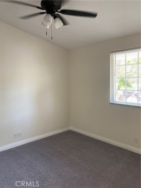 28769 Magnolia Way, Saugus CA: https://media.crmls.org/medias/cb09cbcf-f703-4e08-ac14-cb63fde6fb70.jpg