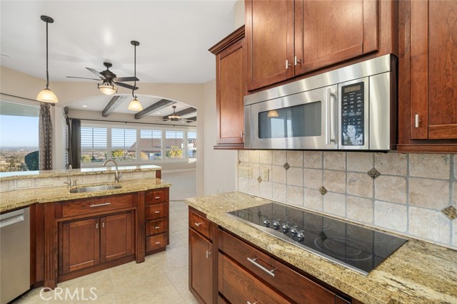 5495 Vista Serrano, Paso Robles CA: https://media.crmls.org/medias/cb09e134-d6e7-4ef1-ba2e-b46c80282d2a.jpg