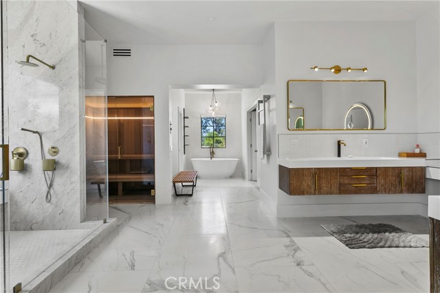 55 S Peak, Laguna Niguel CA: https://media.crmls.org/medias/cb0a91b3-e5be-4568-b975-b3ce38e8d8e3.jpg