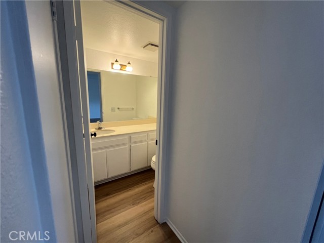 Detail Gallery Image 6 of 24 For 2099 Wetstone Ct, Thousand Oaks,  CA 91362 - 3 Beds | 2/1 Baths