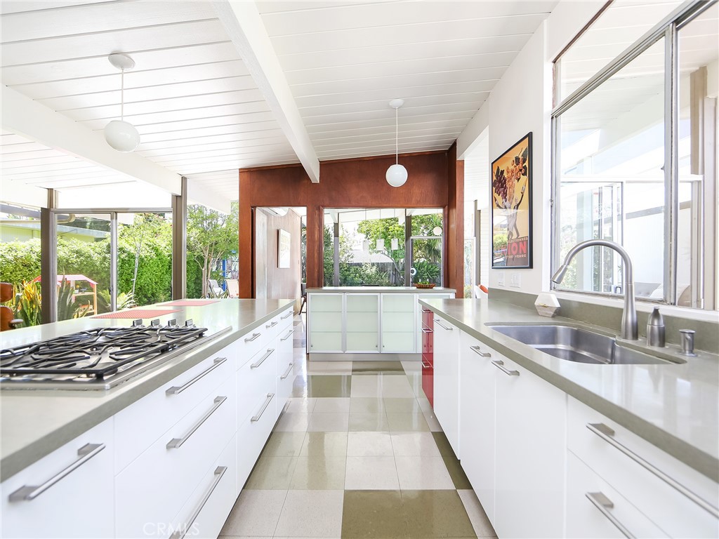 Cb0abe51 Abc4 4fb8 8c01 5a4af64c9011