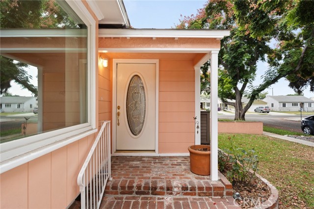 Detail Gallery Image 4 of 24 For 3858 Ladoga Ave, Long Beach,  CA 90808 - 3 Beds | 2 Baths