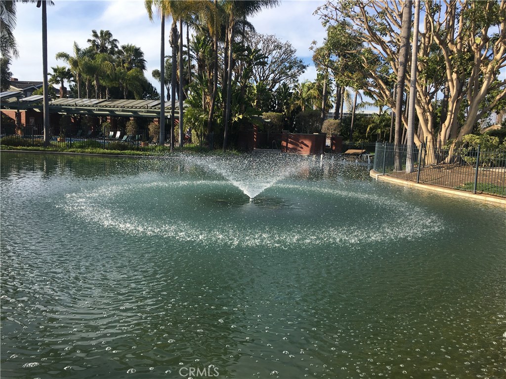 https://media.crmls.org/medias/cb0acb20-8113-46be-8ddb-c69ce224c854.jpg?preset=X-Large
