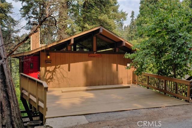 Detail Gallery Image 1 of 1 For 834 Oakmont Ln, Lake Arrowhead,  CA 92352 - 2 Beds | 1/1 Baths