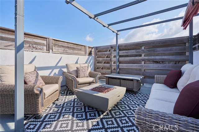 1920 South Pacific Coast Highway, Redondo Beach, California 90277, 3 Bedrooms Bedrooms, ,3 BathroomsBathrooms,Residential,Sold,South Pacific Coast Highway,PV23180320