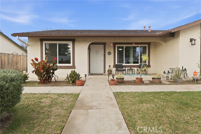 Detail Gallery Image 3 of 36 For 281 Eastwood, Hemet,  CA 92544 - 4 Beds | 2 Baths