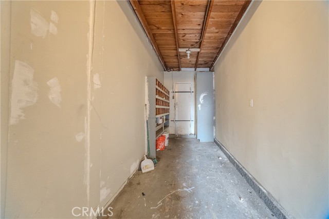 Detail Gallery Image 26 of 41 For 5709 E Beverly Bld, Los Angeles,  CA 90022 - 4 Beds | 2 Baths