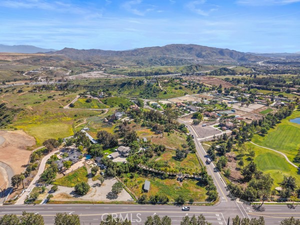 Detail Gallery Image 38 of 47 For 9050 Hunt Rd, Corona,  CA 92883 - 5 Beds | 4/1 Baths