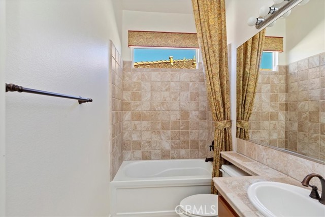 Image 26 of 42 For 23984 Four Corners Court