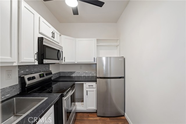 Detail Gallery Image 32 of 40 For 3108 N Oxnard Bld, Oxnard,  CA 93036 - 4 Beds | 3 Baths