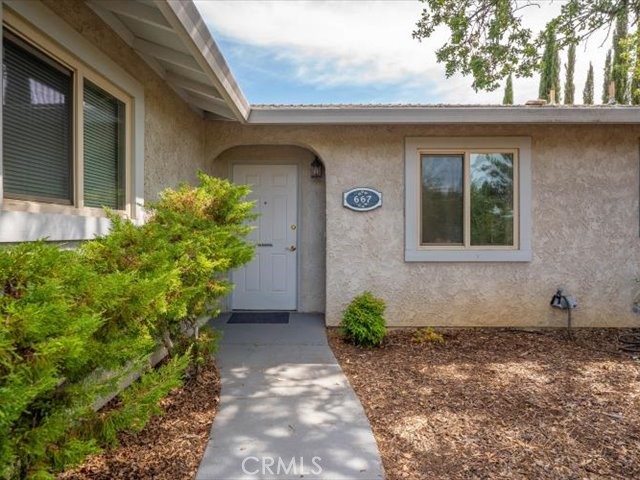 Detail Gallery Image 5 of 48 For 667 Brookridge Dr, Redding,  CA 96003 - 2 Beds | 2 Baths