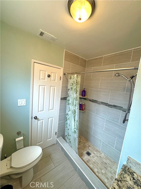 Detail Gallery Image 22 of 28 For 4217 W Broadway, Hawthorne,  CA 90250 - 3 Beds | 2 Baths