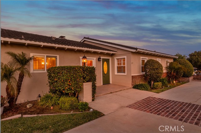 Detail Gallery Image 3 of 75 For 7813 Valle Vista Dr, Rancho Cucamonga,  CA 91730 - 3 Beds | 2/1 Baths