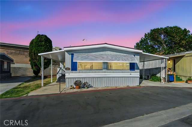 Detail Gallery Image 4 of 57 For 141 E Coronado Ln, Tustin,  CA 92780 - 3 Beds | 2 Baths