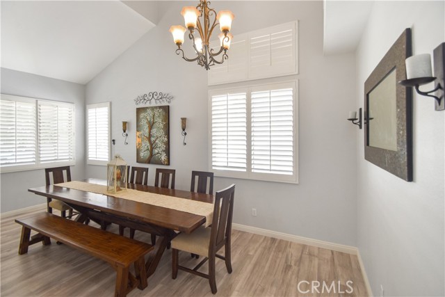 Detail Gallery Image 6 of 35 For 8574 De Loss Dr, Riverside,  CA 92508 - 4 Beds | 2/1 Baths