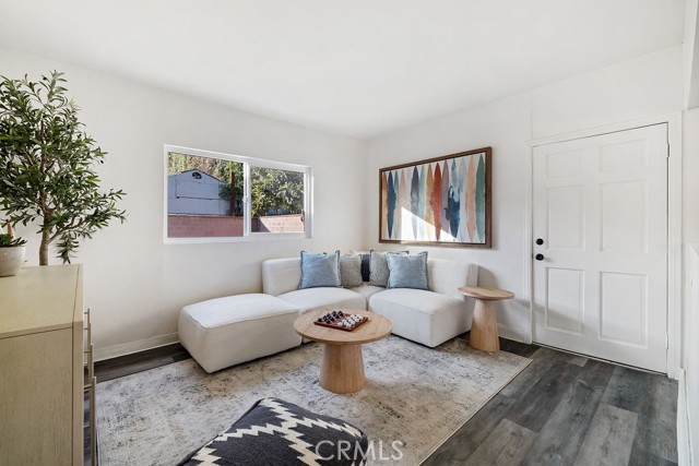 Detail Gallery Image 14 of 36 For 3343 Roseview Ave, Los Angeles,  CA 90065 - 4 Beds | 3 Baths