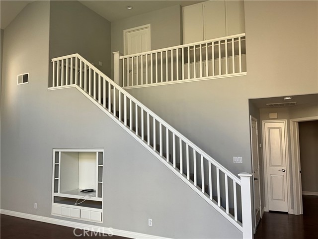 Detail Gallery Image 6 of 14 For 18 La Ronda, Irvine,  CA 92606 - 3 Beds | 3 Baths